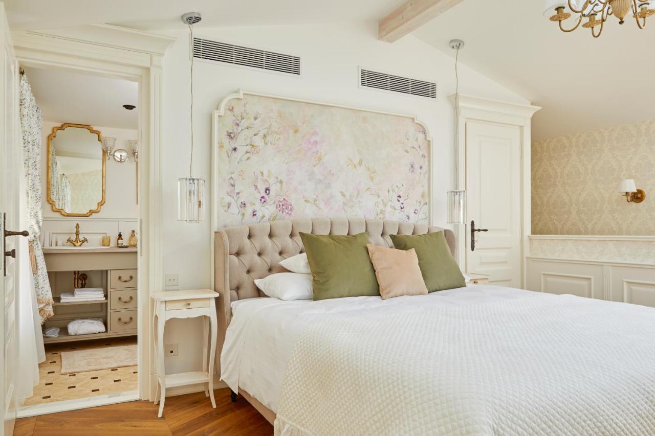Chateau De Clotte & Suites Les Salles-de-Castillon エクステリア 写真