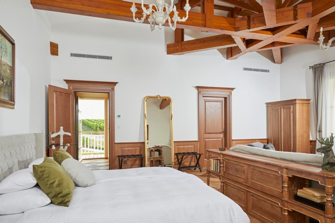 Chateau De Clotte & Suites Les Salles-de-Castillon エクステリア 写真