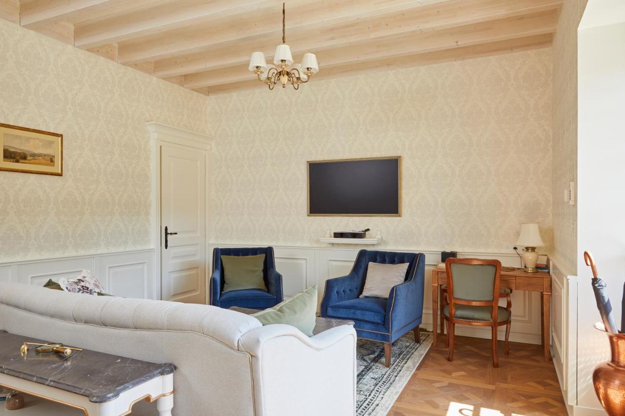 Chateau De Clotte & Suites Les Salles-de-Castillon エクステリア 写真